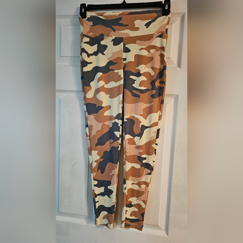 Camouflage Print Joggers